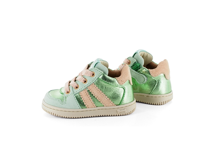 Stones and bones nels vert8329201_2