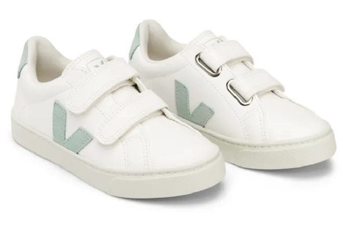 Veja small esplar vert9694601_1