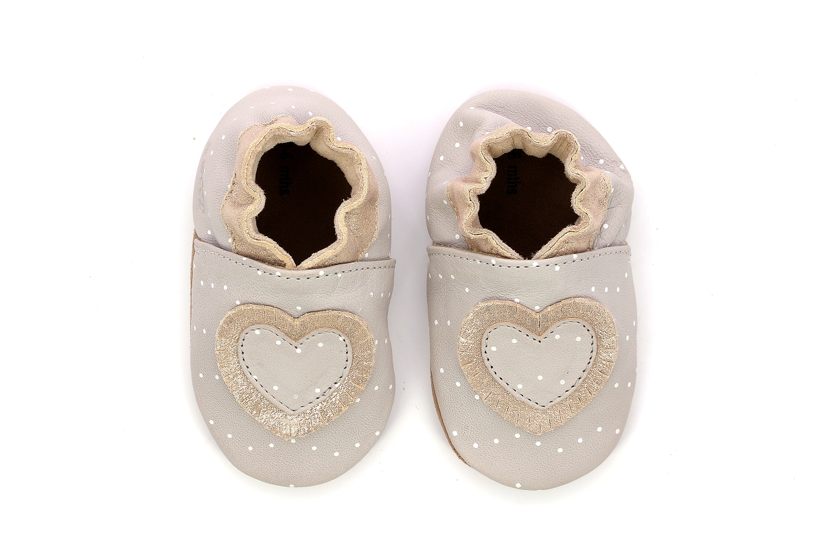 Robeez Chausson Bébé Fille – Cœur Tiny – Cuir Souple Semelle Antidérapante – Élastique Cheville – Tannage Végétal – Taille Nouveau-né